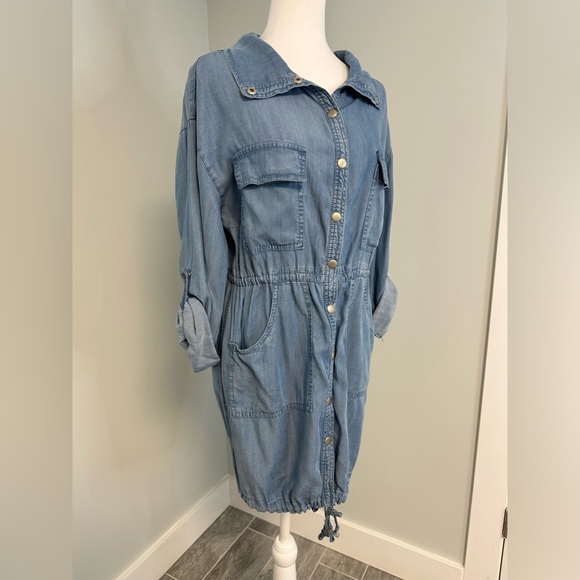 LULUS London Skies Women’s Shirt Dress Jacket Chambray Sz Small Comfy Casual - Picture 6 of 13